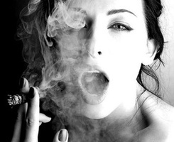 ŷ��ͷ���ͼ �ķϵ�������Ϊ��˭