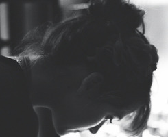 ŷ��ͷ���ͼ �ķϵ�������Ϊ��˭