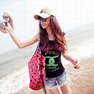 �������˸�Ů��ͷ�񣬲����˺�������Ϊһ��������