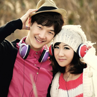 ����������QQ����ͷ��һ��һŮ��ϲ��ֻ����