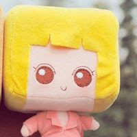 2012����QQ����ͷ��һ��һŮ,һ�ԶԵ���������ô�����Ҹ�