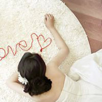 2012����QQ����ͷ��һ��һŮ,һ�ԶԵ���������ô�����Ҹ�