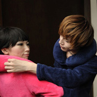 2012����QQ����ͷ��һ��һŮ,һ�ԶԵ���������ô�����Ҹ�