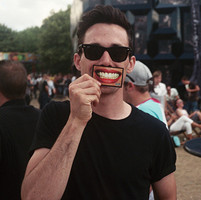 ŷ��������ͷ �Ҳ������Ǹ������κ���ҫ