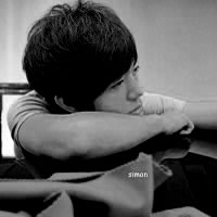 2012�ڰ������˸�ͷ��,���������Ե�����ʧȥ����ɫ