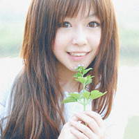 �ձ��õ�QQ�ռ�ͷ���ഺ���������µ���ȥ