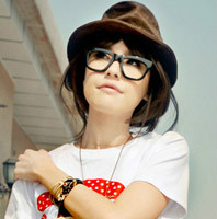 ʱ��Ů��ͷ���ܽ��ĵ�Ҳ����,����һֱ�ߵ��������м���