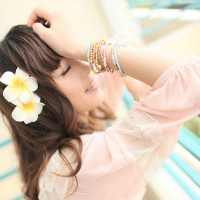 ������Ů��Ψ��ͷ��,˼��ĸо�ֻ��ʧȥ�������