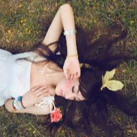 ������Ů��Ψ��ͷ��,˼��ĸо�ֻ��ʧȥ�������