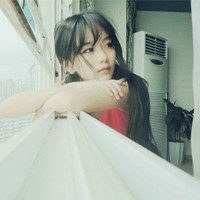 ������Ů��Ψ��ͷ��,˼��ĸо�ֻ��ʧȥ�������