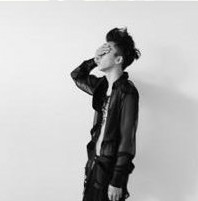 �ɰ��밮�鲢����������qqͷ��Ů�������������۰���