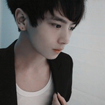 ����˧�����͸���QQ����ͷ�񣬰�����ɻ�ľ�����ԥ�ͷŲ���