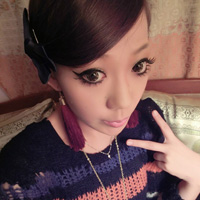 �Ц��QQŮ��ͷ�񣺺���쵽�������·�