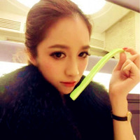 ʱ�пɰ�������Ů��ͷ��,���಻��Ҫ�����ò�Ư��ȴ����Ҫ