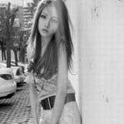 ����������QQ�ڰ�Ů��ͷ��������һЩС�����鿴�������