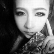 ����������QQ�ڰ�Ů��ͷ��������һЩС�����鿴�������