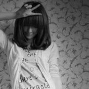 �ڰ׵�����Ů��QQͷ����ν�쳤�ؾ� ����ô��������