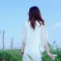 ����������Ů������ͷ��,�����۾����Ÿ��ֹ���