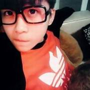 �ڰ��˸�����qqͷ�񣬾������ഺ���ٵ�����