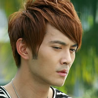 ʱ��˧�����QQͷ��,��ɫ��ͷ������һ��ī�����