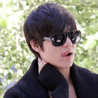 ���ᳬק����˧������ͷ�񣬿�һ����������޷�����