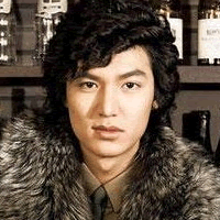 ���ᳬק����˧������ͷ�񣬿�һ����������޷�����