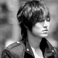 ���ᳬק����˧������ͷ�񣬿�һ����������޷�����