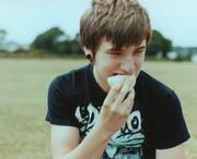 ŷ����������qqͷ����Щ�˵Ĺ�����˵�ĺ���ɫ��