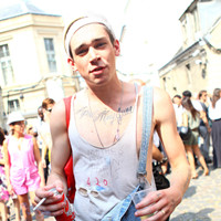 ��һ����ֻ����Զ�����ĵ�