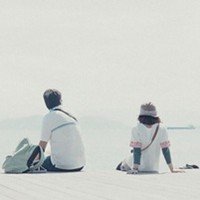 ����˫��ͷ�� ���ڳ��ű��ѵ����