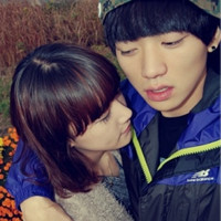 ����˫��ͷ�� ���ڳ��ű��ѵ����