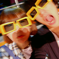 ����˫��ͷ�� ���ڳ��ű��ѵ����