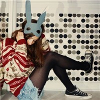 ���׼����� ��ֻʰ������ҹ��ڵ�Ц