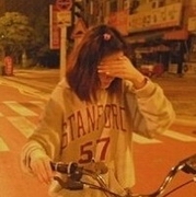 ���̵��Ƿ�Ů��qqͷ���˸е��������������һ˿����