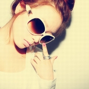 ���̵��Ƿ�Ů��qqͷ���˸е��������������һ˿����