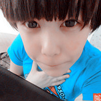 �ϸ������ķ�����ͷ�񣺷���ʱǿ�ջ�Ц�˿�һ��