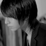 QQ�����ڰ��˸�ͷ��,�Ƿϲ����ҵĴ��Ǳ��˵�̫��