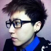 ���qq��������ͷ���Ҽ���ĵ�һ��  �����ڳ��⳵��