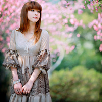 ������������Ů������ͷ��,����������΢Ц��������Ķ�