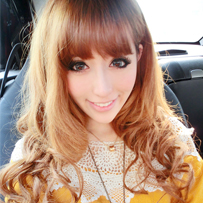 ���������ɰ�Ů��ͷ��,������һ�۷·�һ����������