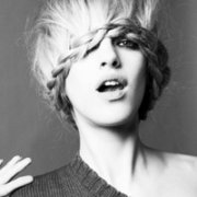 �������ŷ��Ů��ͷ��,��Ȼ������������۵���Ҫ����