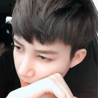 ��Ƭ��������΢Ц��ʧɫ