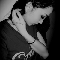 Ψ������ʱ��Ů��ͷ��ѩ�׵ļ��������۾���ĺܿɰ�