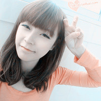 ������һ����QQŮ��ͷ��,�����Ҽ�����������Ů��