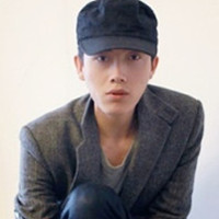 ˧����Ʒζ������ͷ��,������Ҫ��ϸ�۲���ܷ���