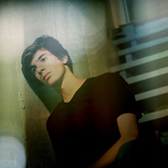 �����������˸�ŷ��ͷ��ɣ�˵�����ĵ͵����Һܹ¶�