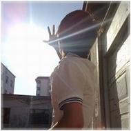 �����������˸�ŷ��ͷ��ɣ�˵�����ĵ͵����Һܹ¶�