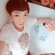 2012ʱ�г�������ͷ��,ÿ�춼�к�����������һ���İ�