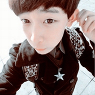 2012ʱ�г�������ͷ��,ÿ�춼�к�����������һ���İ�