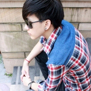 ����ʱ�и�������ͷ��,��֪����ô����ֻ��ĬĬ����